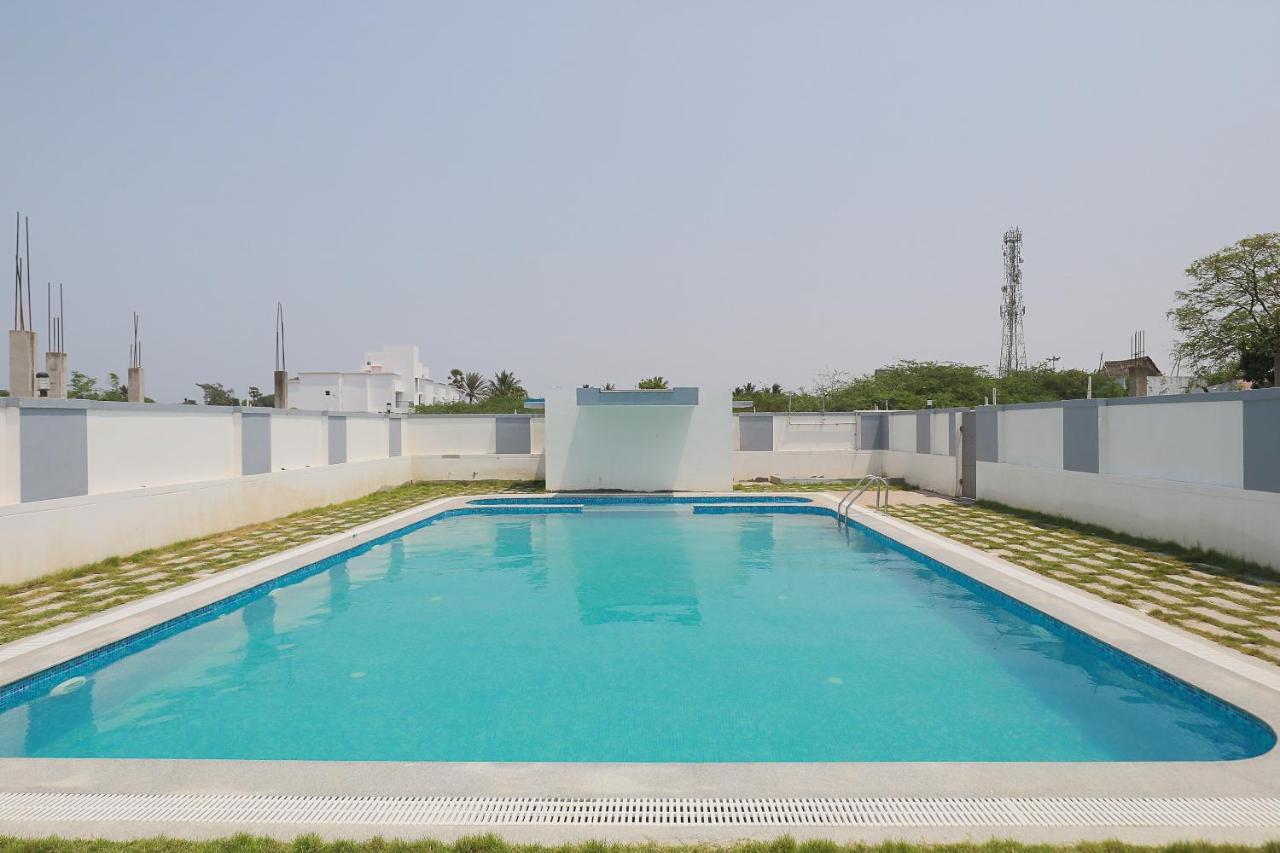 Oyo 38695 Peninsula Holiday Resorts Chennai Extérieur photo