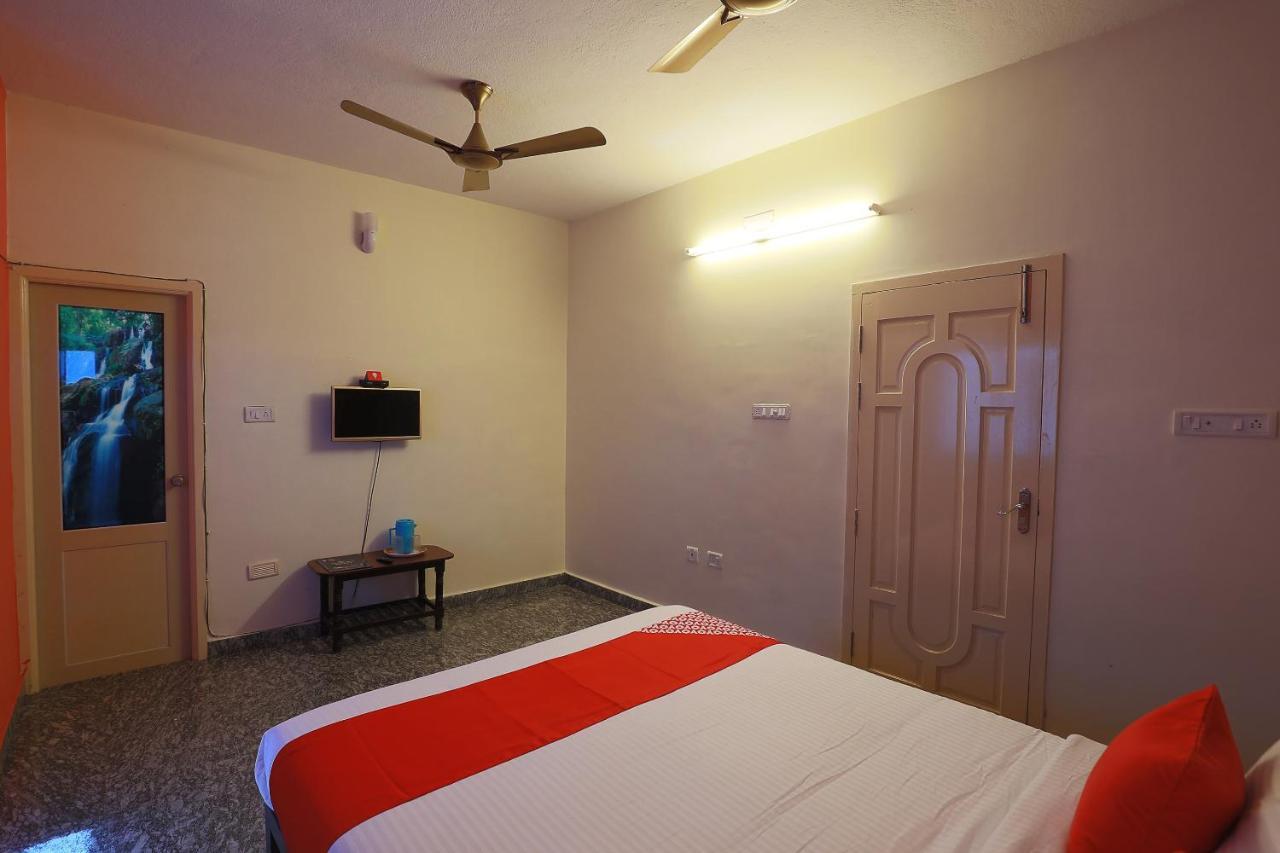 Oyo 38695 Peninsula Holiday Resorts Chennai Extérieur photo